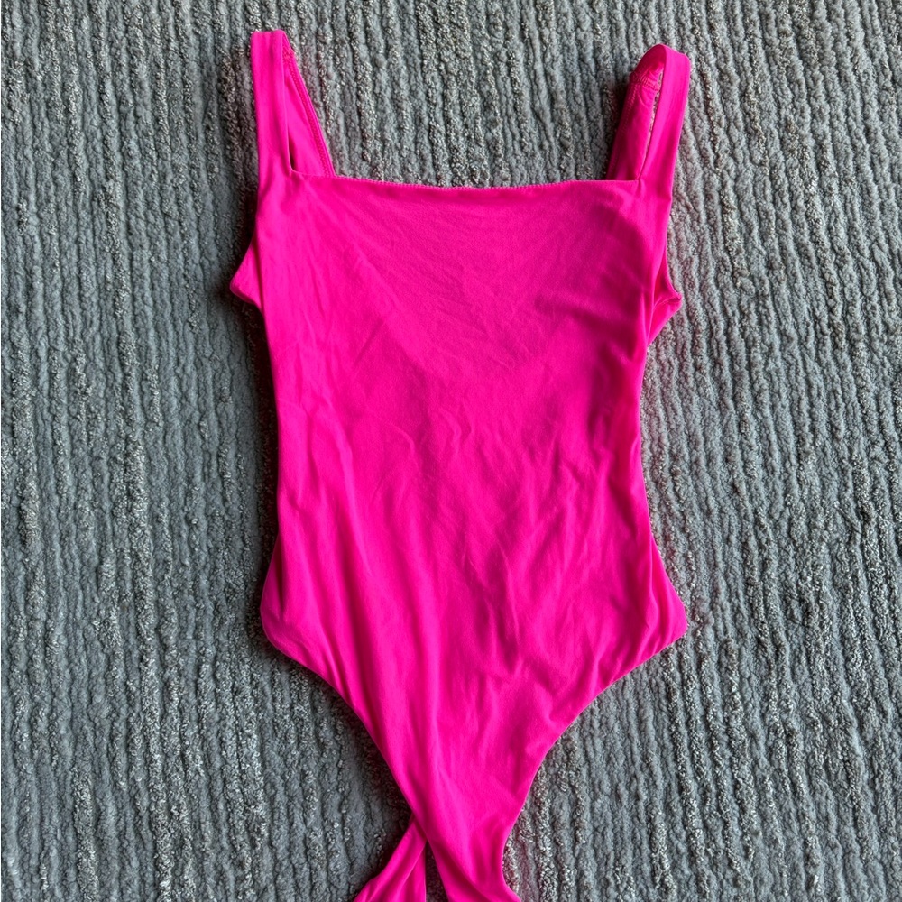Skims square neck bodysuit